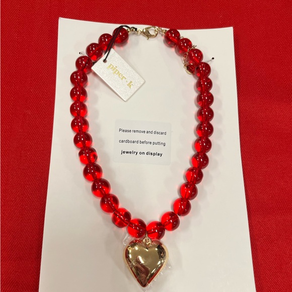 NWT ⚜️♥️⚜️ Piper K Gorgeous Red Beaded Glass Necklace - Picture 6 of 16